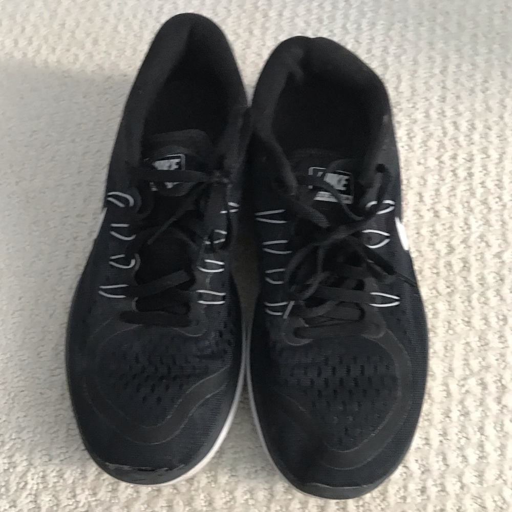 Nike flex running shoe